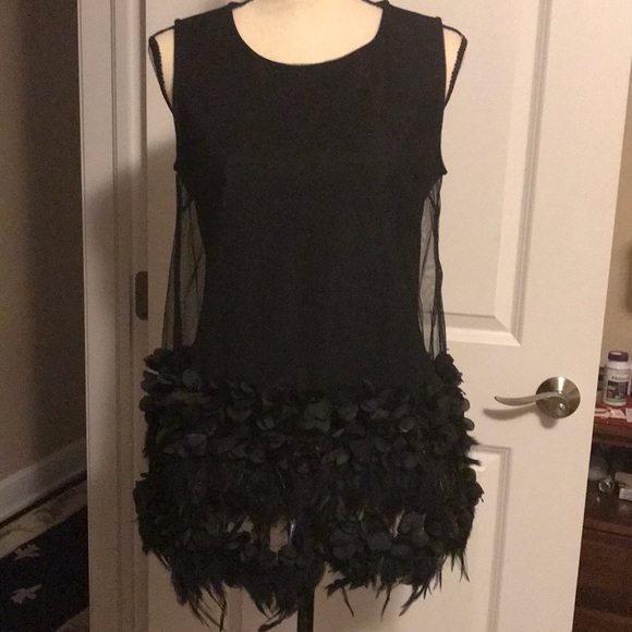 Top - Picture 2 of 8